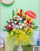 Bình Hoa - belovedbeyond.com