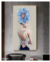 Tranh Cô Gái Và Bông Hoa Tgh844 - belovedbeyond.com