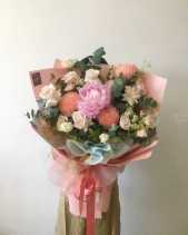 Bó Mẫu Đơn Hà Lan Mix Tone Hồng - belovedbeyond.com