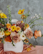 Anemone Florist - Hộp Hoa 5 - belovedbeyond.com