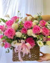 Lẵng Hoa Chúc Mừng 20-10 Đẹp Mắt - belovedbeyond.com