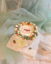 Bánh Kem Vòng Nguyệt Quế 03 - belovedbeyond.com