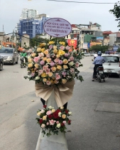 Kệ Hoa Chúc Mừng Hồng Vàng - belovedbeyond.com