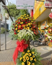 Kệ Chúc Mừng 01 - belovedbeyond.com