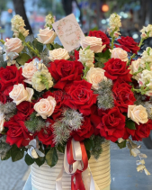 Hồng Đỏ Mừng Sinh Nhật - belovedbeyond.com