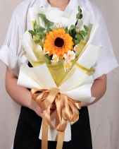 Bó Hoa Handmade Tone Đỏ - belovedbeyond.com