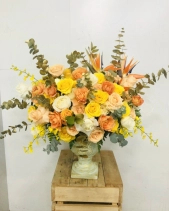 Bình Hoa Chúc Mừng Tone Vàng - belovedbeyond.com