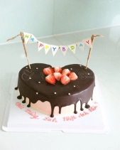 Cake In A Box - belovedbeyond.com