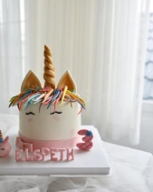 Bánh Kem Sữa Tươi Tạo Hình Bột Giấy Unicorn - belovedbeyond.com