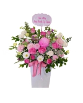 Lẵng Hoa Tone Hồng Để Bàn - belovedbeyond.com