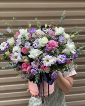 Lẵng Hoa Tone Tím - belovedbeyond.com