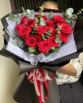 Bó Hoa Hồng Đỏ - belovedbeyond.com
