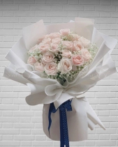 Bó Hoa Hồng Kem - belovedbeyond.com