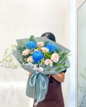 Bó Hoa Cúc Mẫu Đơn Xanh - belovedbeyond.com