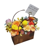 Hoa Xách Tay- Tone Vàng Cam - belovedbeyond.com