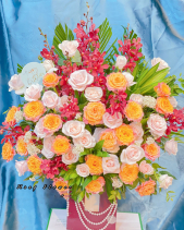 Hộp Hoa Hồng Mix Lan Mokara - belovedbeyond.com