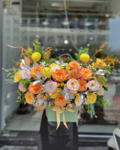 Lẵng Hoa Chúc Mừng Tone Cam Vàng - belovedbeyond.com