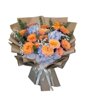 Bó Hồng Cam Mix Tú Cầu Nhẹ Nhàng - belovedbeyond.com