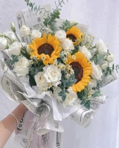 Bó Hoa Hướng Dương Mix Hồng Trắng Dịu Dàng - belovedbeyond.com