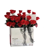 Hộp Hoa Hồng Đỏ Lãng Mạn - belovedbeyond.com