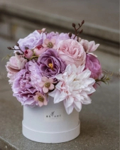 Hộp Hoa Lụa Size M - Happy Day (5) - belovedbeyond.com