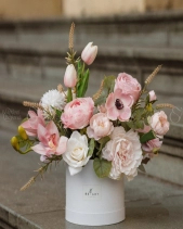 Hộp Hoa Happy Day Size L - Hoa Lụa (4) - belovedbeyond.com