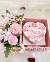 Set Hoa Và Bánh Kem Trái Tim Tone Hồng Pastel - belovedbeyond.com