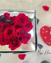 Set Hoa Hồng Đỏ Và Bánh Bento Tim Đỏ - belovedbeyond.com