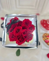 Set Hoa Hồng Đỏ Và Bánh Bento Tim Đỏ - belovedbeyond.com