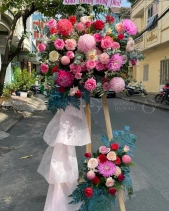 Kệ Hoa Chúc Mừng Tone Đỏ Hồng - belovedbeyond.com