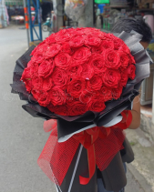 Bó Hoa Hồng Đỏ - belovedbeyond.com