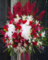 Lẵng Hoa Cao Chúc Mừng - belovedbeyond.com