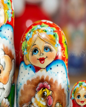 Búp Bê Nga 7 Lớp “Cô Gà Mái Đẻ Trứng Vàng” - belovedbeyond.com