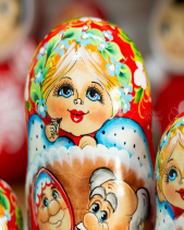 Búp Bê Nga 7 Lớp “Cô Gà Mái Đẻ Trứng Vàng” - belovedbeyond.com