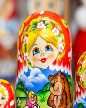 Búp Bê Nga 7 Lớp “Cô Gà Mái Đẻ Trứng Vàng” - belovedbeyond.com