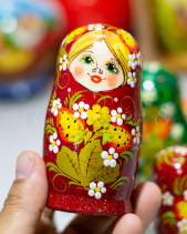 Búp Bê Nga 5 Lớp 12Cm Dâu Tây, Hướng Dương - belovedbeyond.com