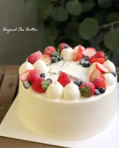 Fresh Strawberry Cake - belovedbeyond.com
