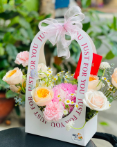 Giỏ Hoa Hồng Xách Tay - belovedbeyond.com