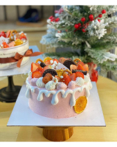 Bánh Kem Trái Cây - belovedbeyond.com