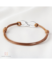Vòng Tay Da Cho Nữ Với Charm Khắc Chữ Theo Yêu Cầu - belovedbeyond.com