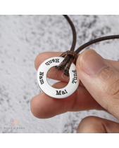 Dây Cổ Da Charm Xu Bạc Tròn Khắc Tên Cho Nam - belovedbeyond.com