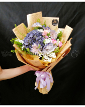 Cẩm Tú Cầu Mix - belovedbeyond.com