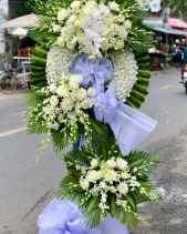 Lẵng Hoa Chia Buồn - Một Cõi Đi Về Cb151 - belovedbeyond.com