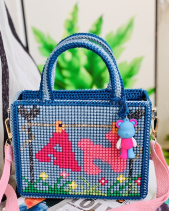 Túi Thêu Tên Theo Họa Tiết Thiết Kế Sẵn Size 18Cm - belovedbeyond.com