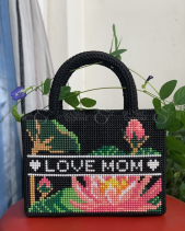 Túi Thêu Tên Theo Họa Tiết Thiết Kế Sẵn Size 2Xcm - belovedbeyond.com