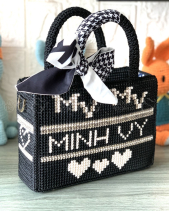 Túi Thêu Tên Theo Họa Tiết Thiết Kế Sẵn Size 4Xcm - belovedbeyond.com