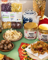 Hộp Quà Tết 2024 Cung Chúc Tân Xuân 1 - belovedbeyond.com