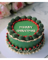 Christmas Forest Cake - belovedbeyond.com