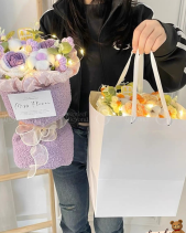 Bó Hoa Len ( Có Đèn Nháy + Túi + Thiệp ) - belovedbeyond.com