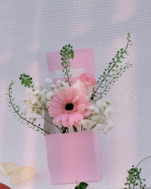 Giỏ Hoa Cầm Tay Yêu Thương - belovedbeyond.com